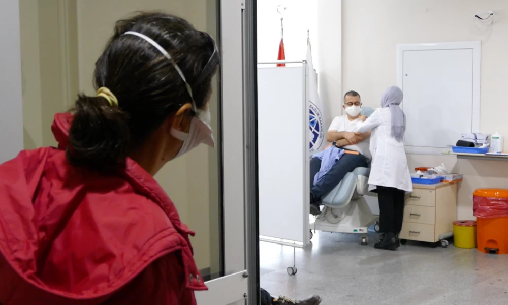 Κορονοϊός: 15 κρούσματα της μετάλλαξης του ιού στην Τουρκία